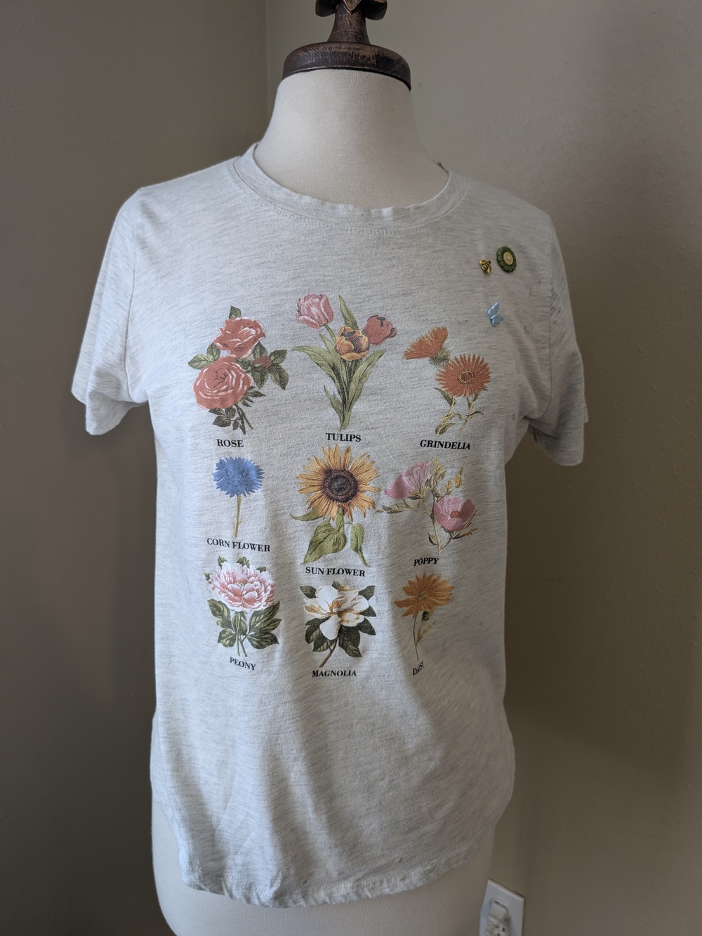 Mighty Fine Light Gray Floral Graphic Short Sleeve Tee